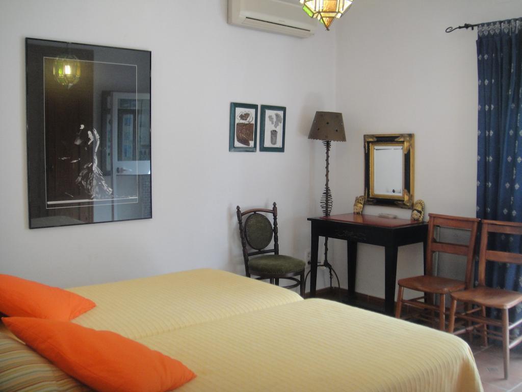 Casa La Felicidad Hotel Chiclana de la Frontera Bilik gambar
